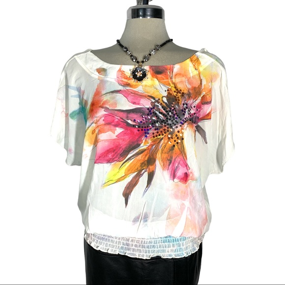 Suzy Shier White Front Flower Embellish Size L - Picture 1 of 12